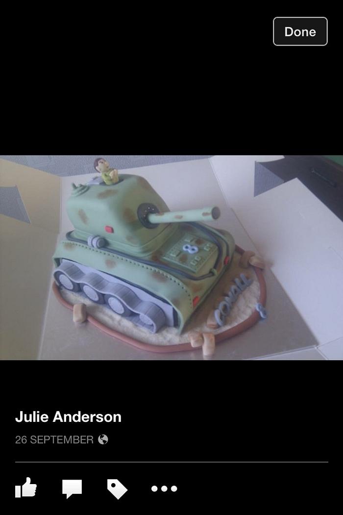Army Tank cake