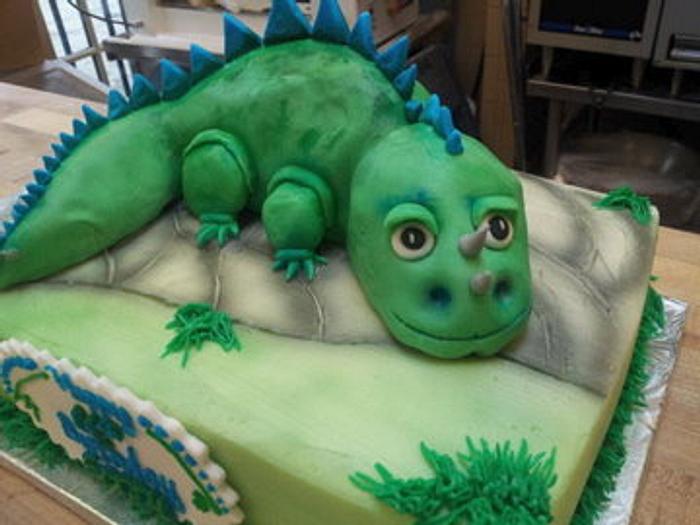 dragon cake