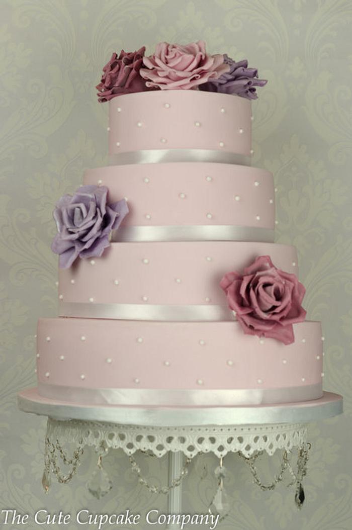 Roses and spots wedding cake