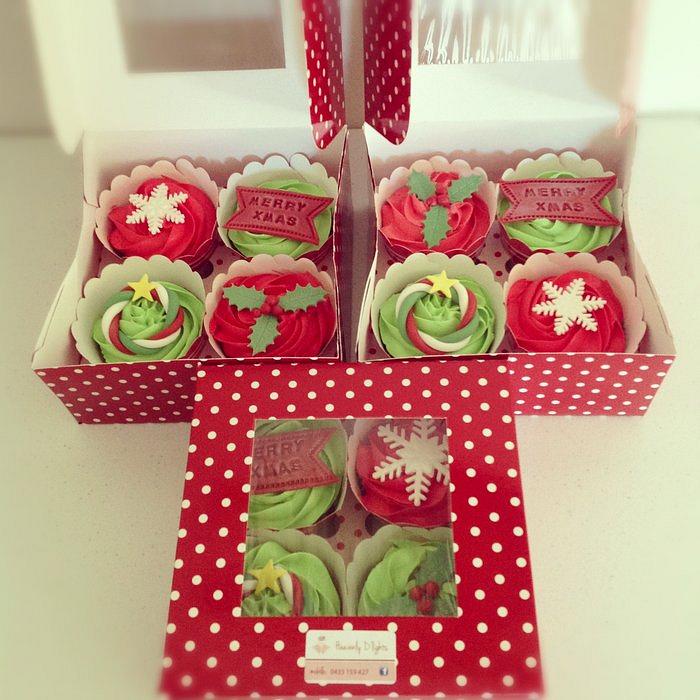 Red and Green Christmas Cupcakes