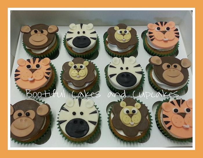 jungle animal cupcakes