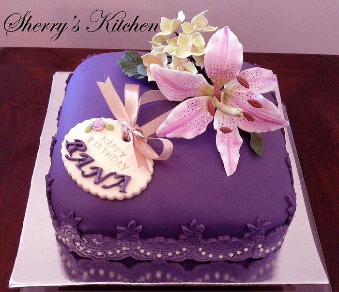 Lilly and Hydrangea Birthday cake
