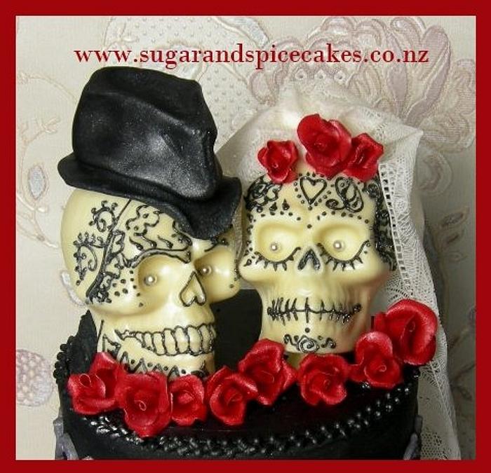 Gothic Skulls Bridal cake topper with piped Henna tattoos