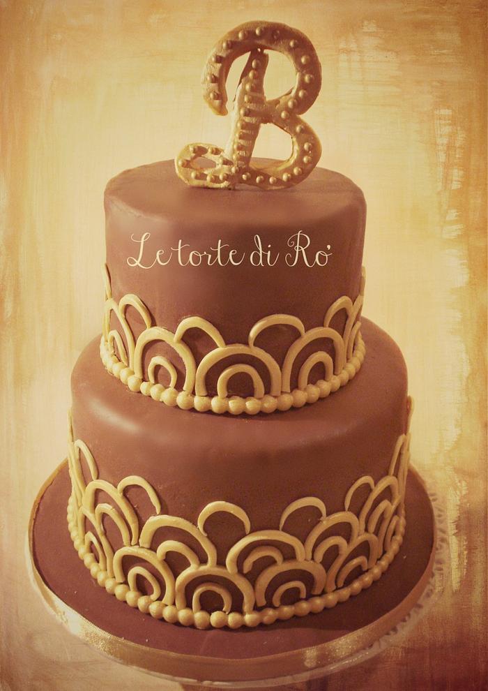 Gold and chocolate cake