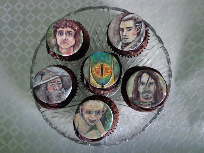 The Lord Of the Rings inspired cupcakes.