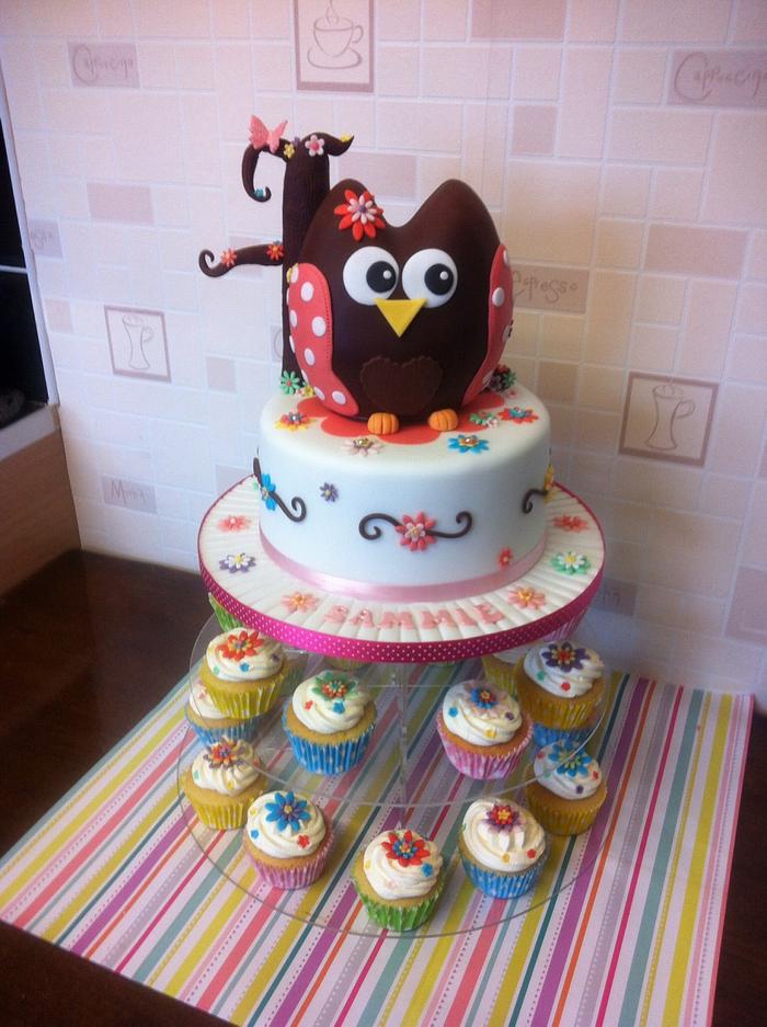 Owl birthday cake and cupcakes!