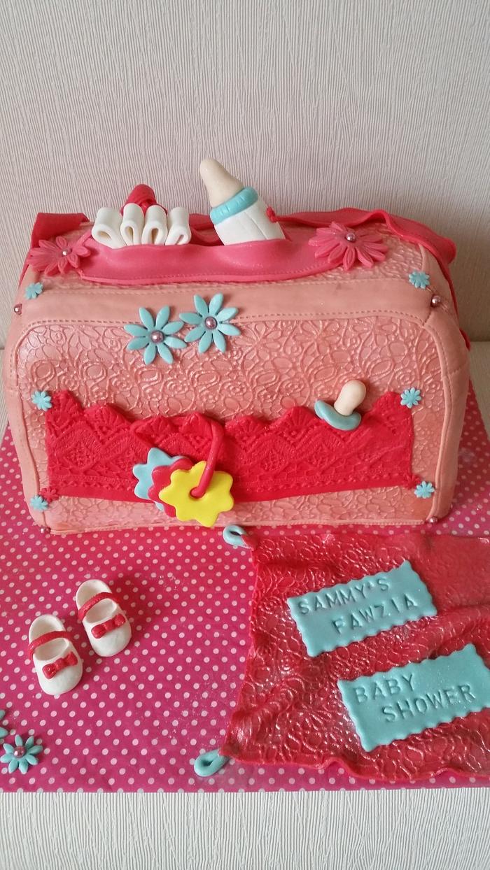 Babyshower Bag Cake