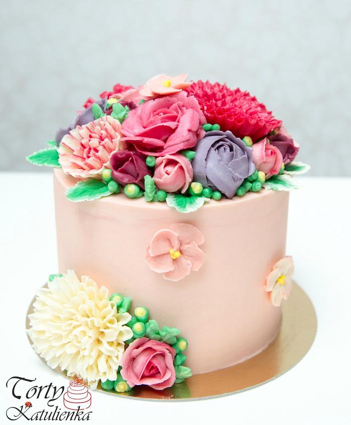 Buttercream Flowers Pink Cake