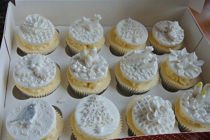 White Christmas Cupcakes