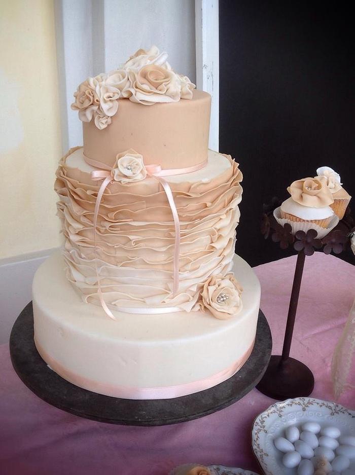 vintage wedding cake