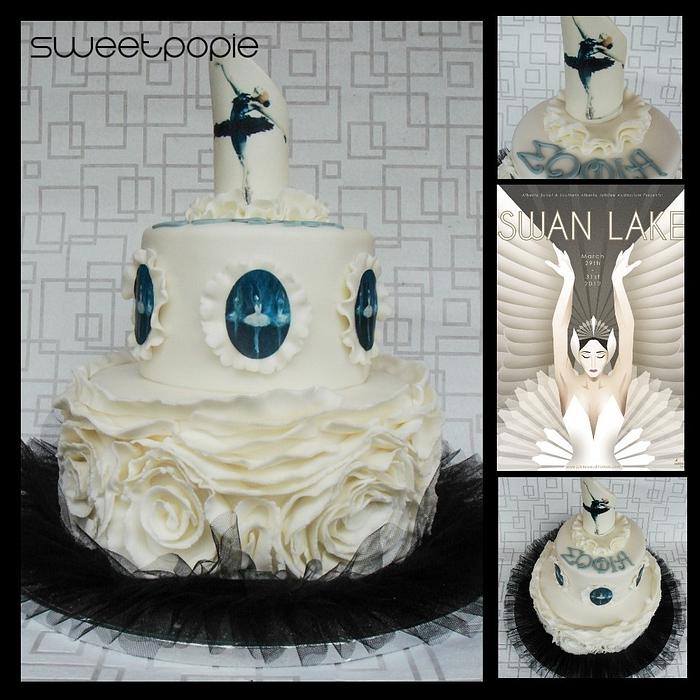 Swan lake cake