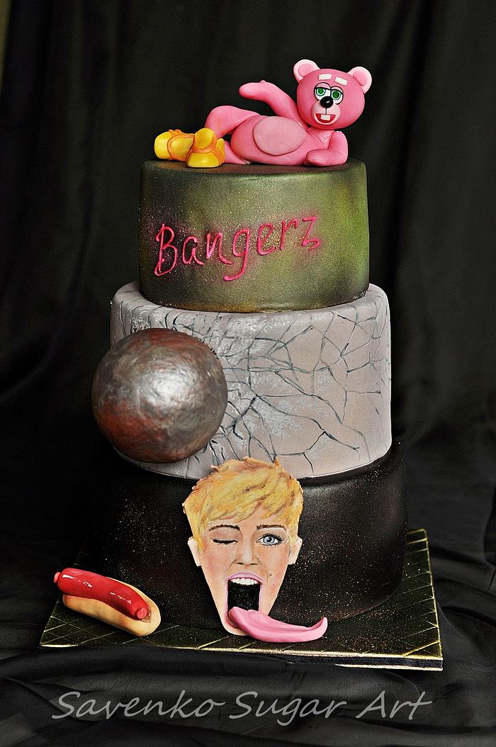 Miley Cyrus cake