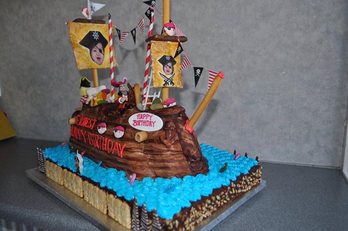 My first pirate ship cake