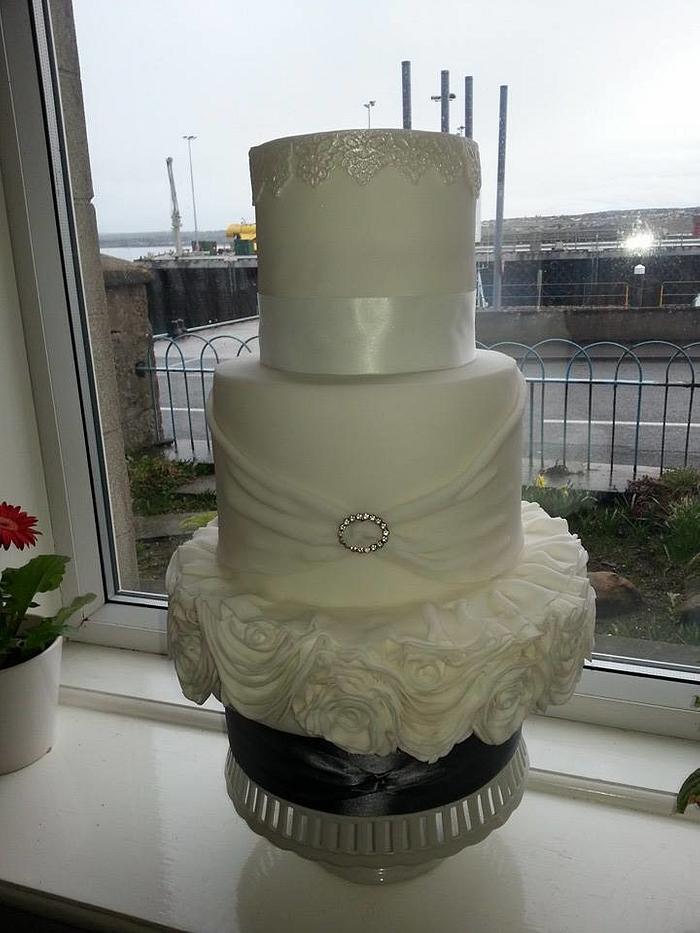 Ruffled Rose and Brooch Wedding cake