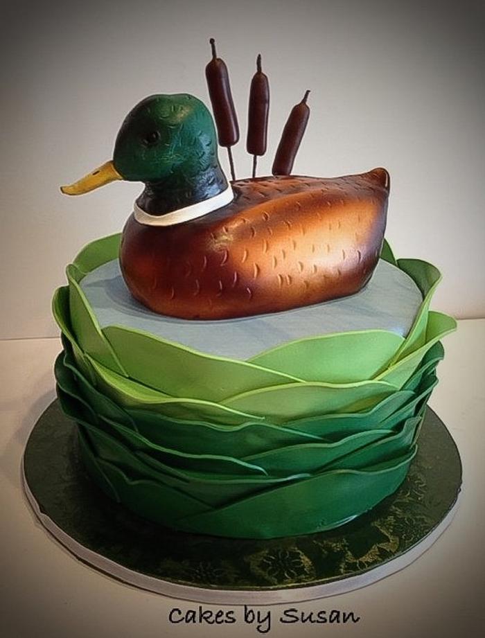 Duck Hunting Cake Topper Deer Hunter Gone Hunting Camping Theme for Men Boy  Girl Happy Birthday Party Decoration Brown Glitter Supplies : Grocery &  Gourmet Food - Amazon.com