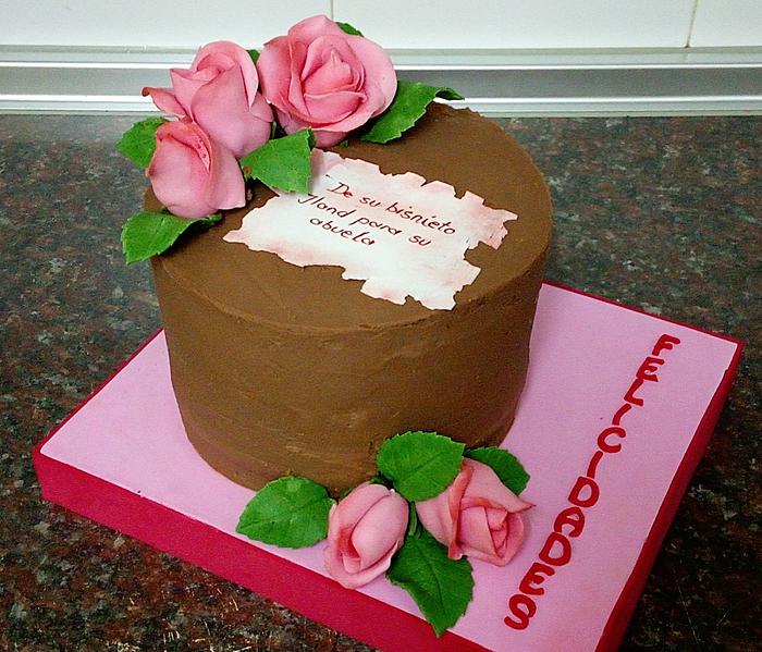 TARTA ROSAS ROSAS - Decorated Cake by Camelia - CakesDecor
