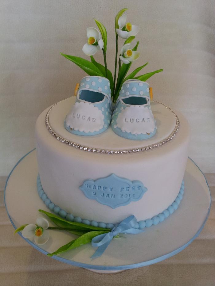 A cake for my little son's walking feet :-) 