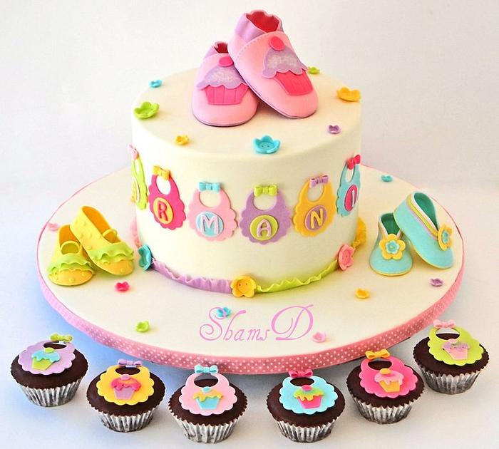 Baby shower Cake and Cupcakes 