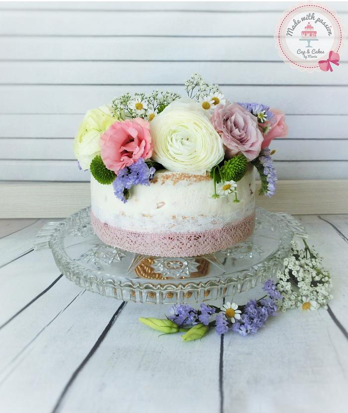 Vintage Love * my first naked cake