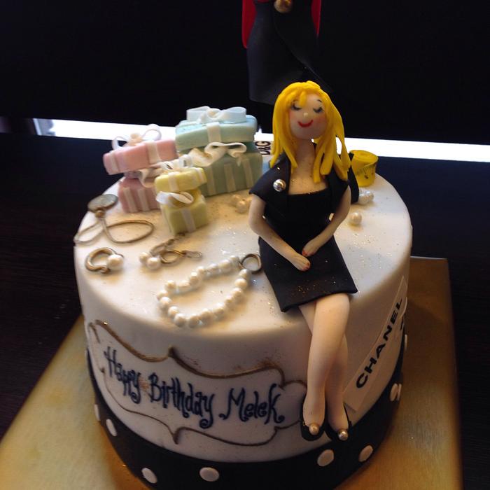 Birthday cake for a fashion designer
