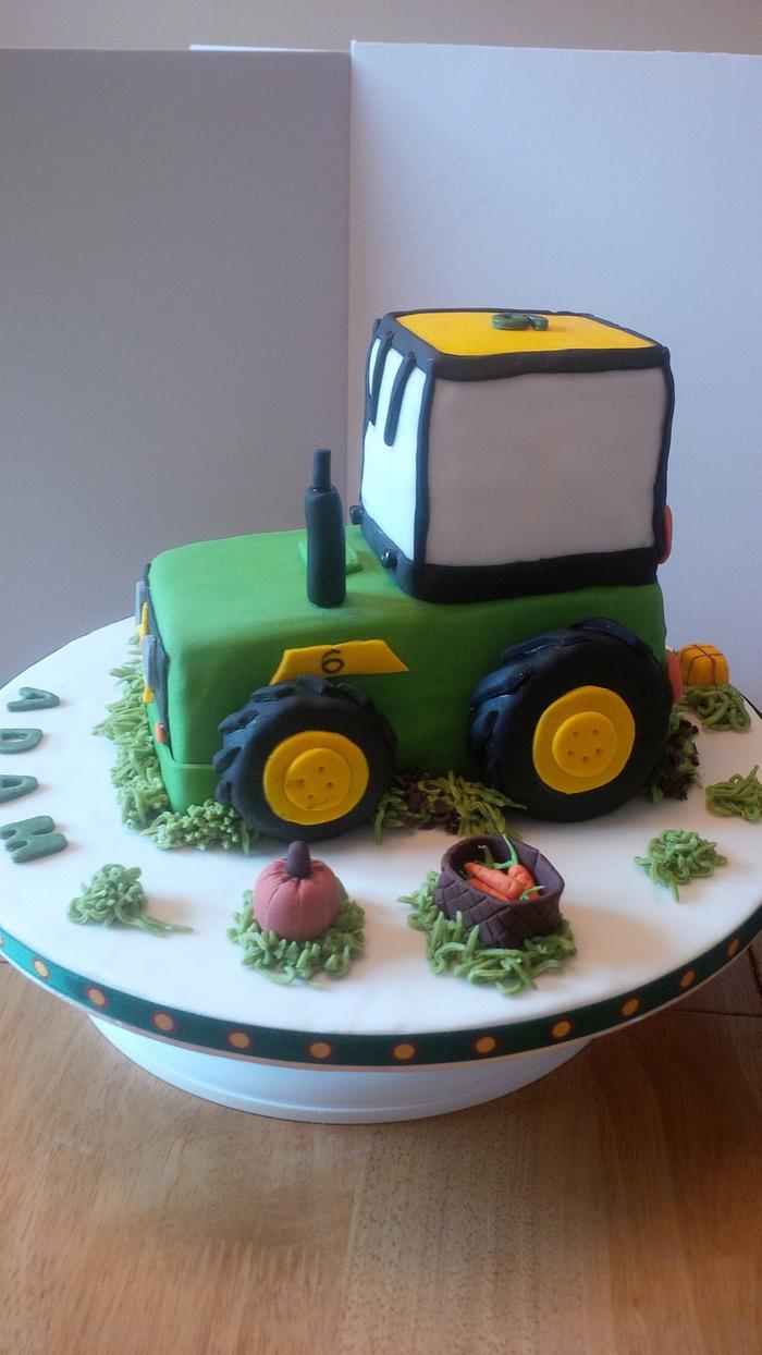 John Deere tractor cake