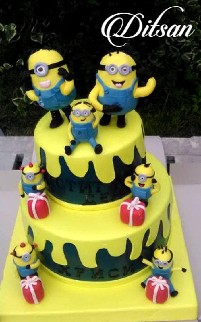 Cakes with minions