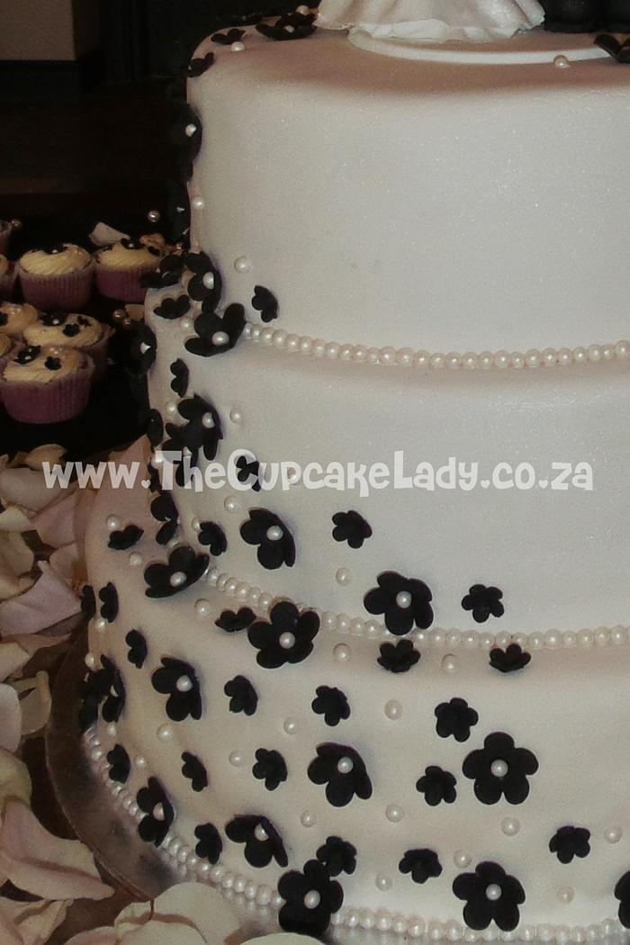 Nosipho & Paul's Wedding Cake