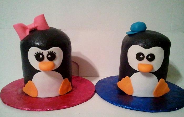 Mini Penguin Cakes