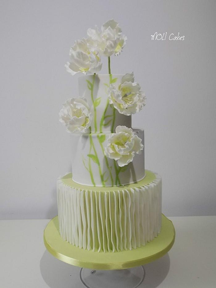 Wedding cake in citrus green
