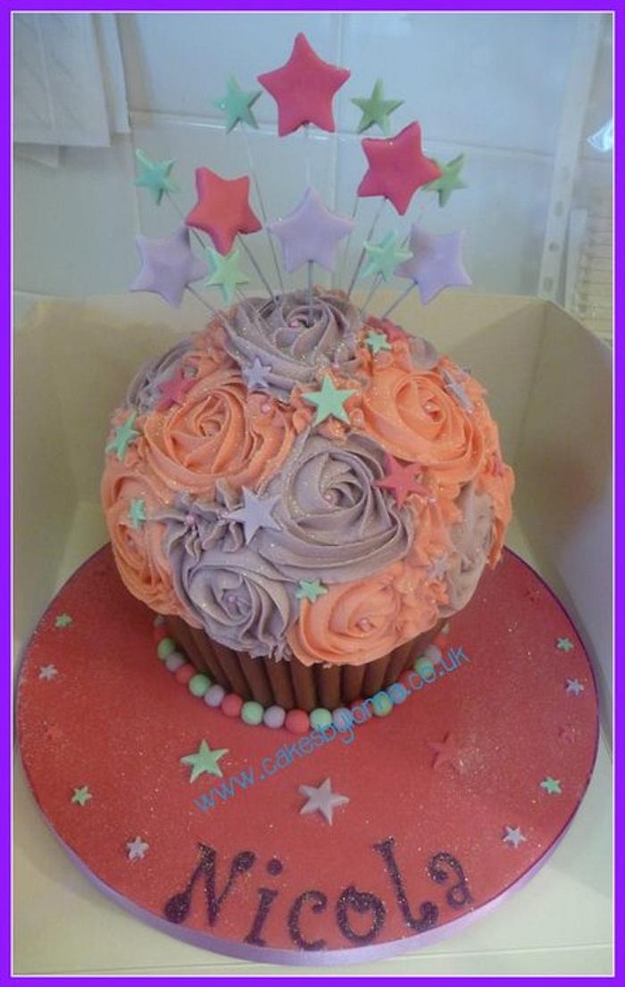 Giant Cupcake Pink & Purple Starburst
