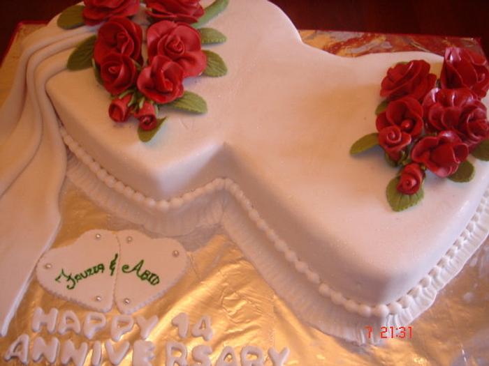 Yummy Anniversary Cake