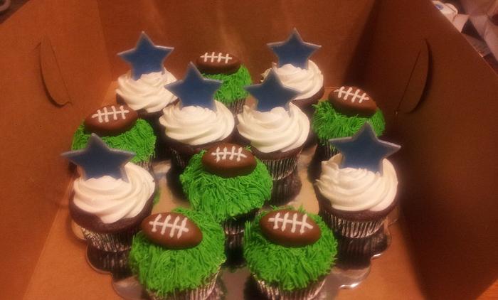 Dallas Cowboys Cupcakes