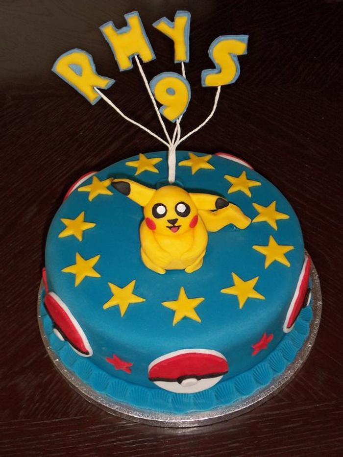 Cute Pikachu cake!