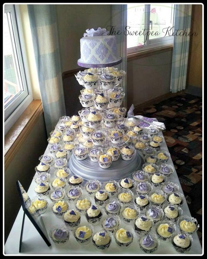 Leah ~ wedding cupcakes with cutting cake