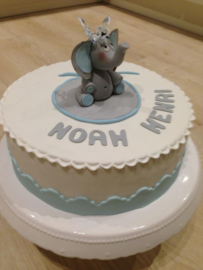 baby elefant cake boy