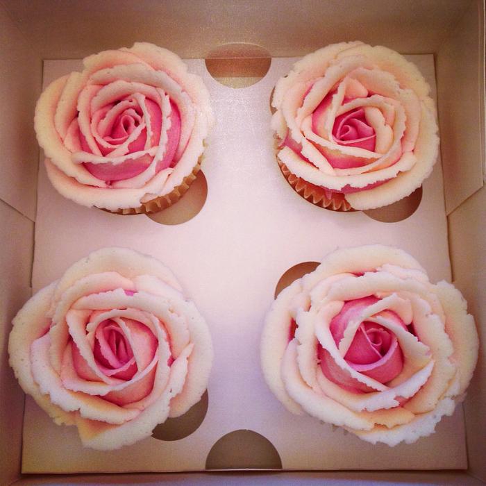 Rose Buttercream Cupcakes