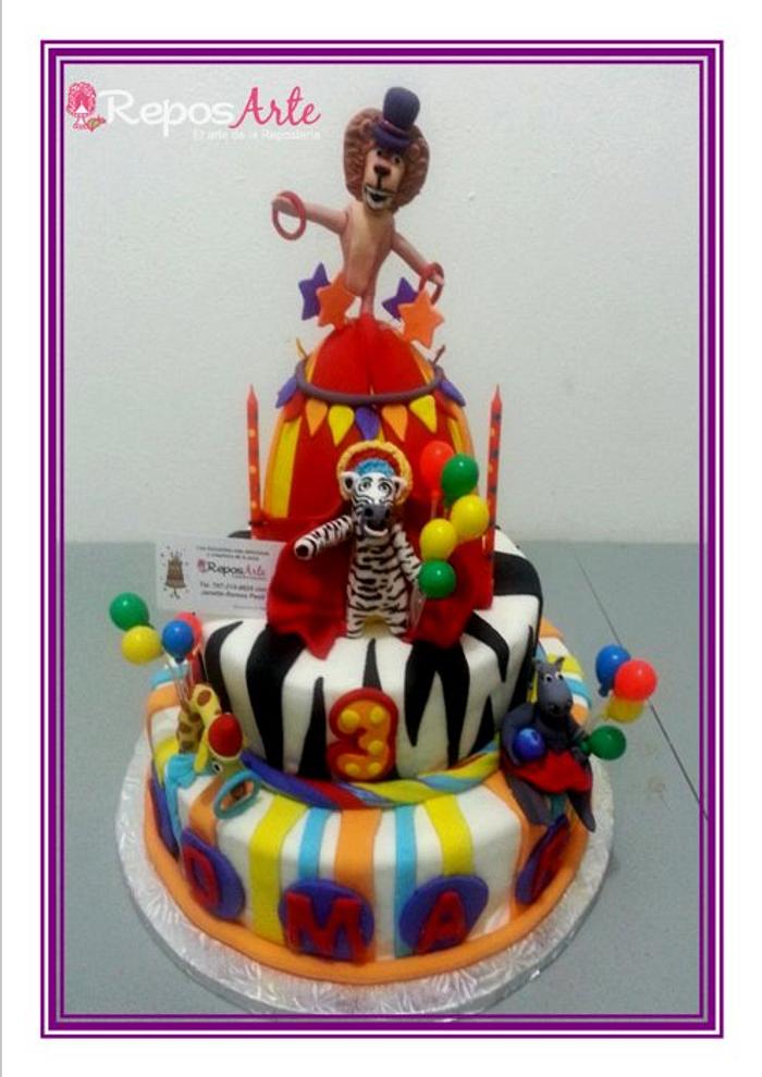 Madagascar circus cake