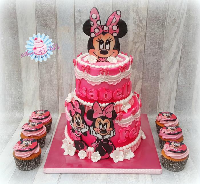 Handpainted Minnie Mouse cake