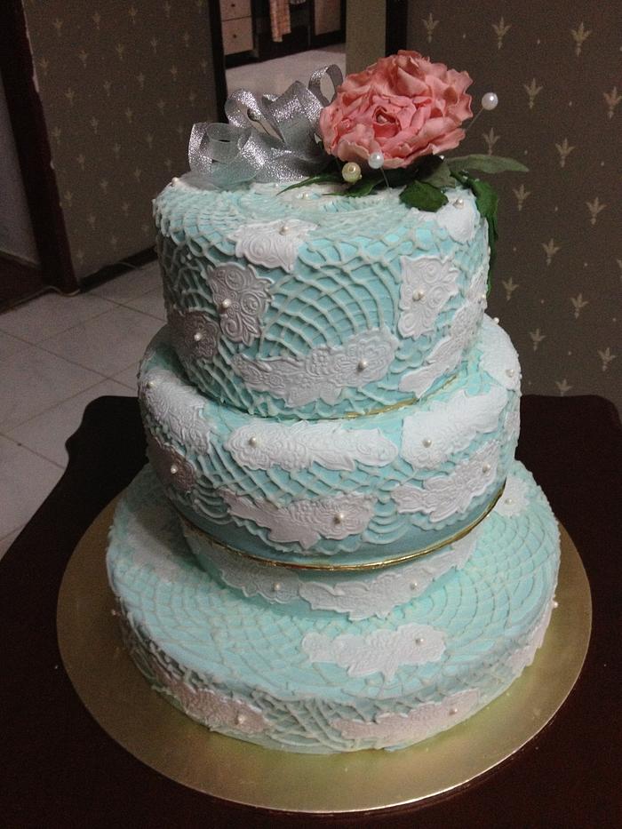 Tiffany green lacey wedding cake