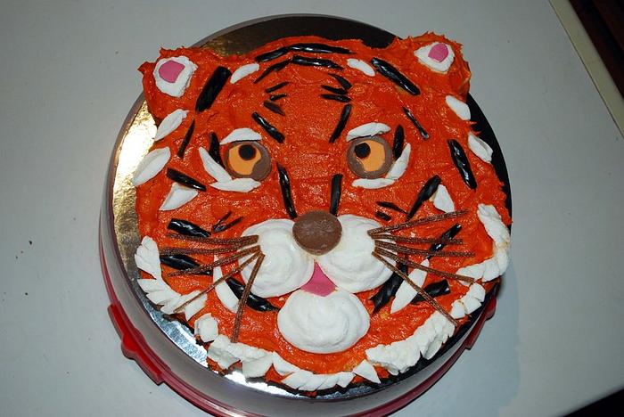 Buttercream Tiger Cake