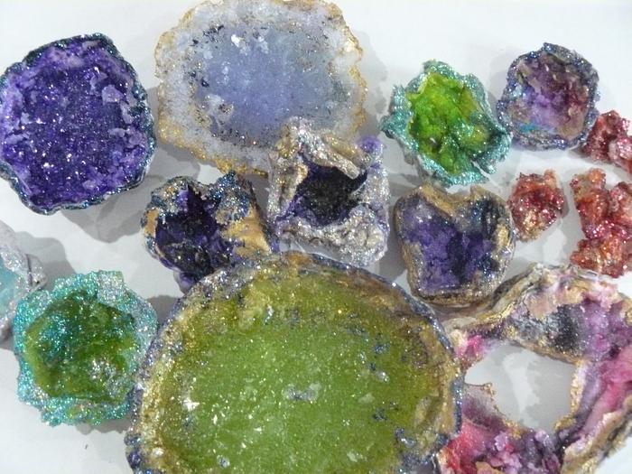 GEODES AND GEMS