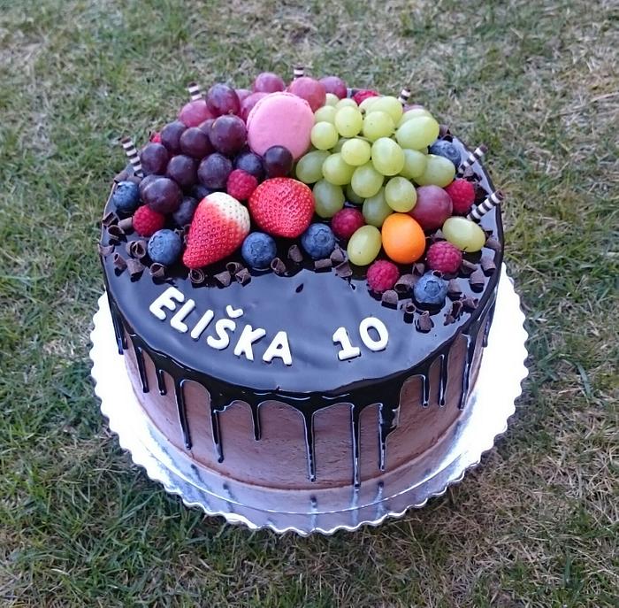 Chocolate birthday cake wirh fruits