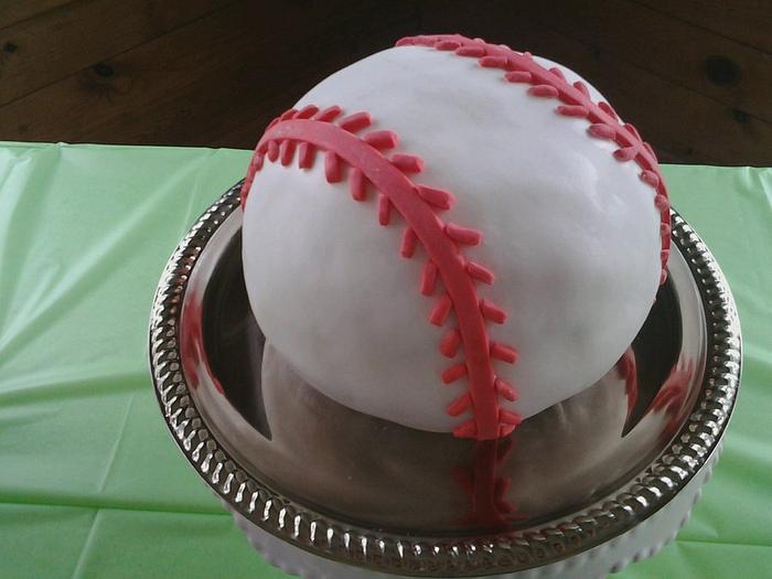 Baseball Cake
