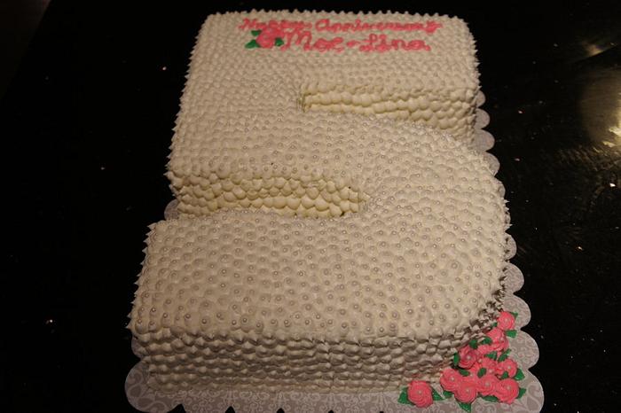 5th Year Wedding Anniversary Cake | Happy 5th Anniversary Cake | FlowerAura