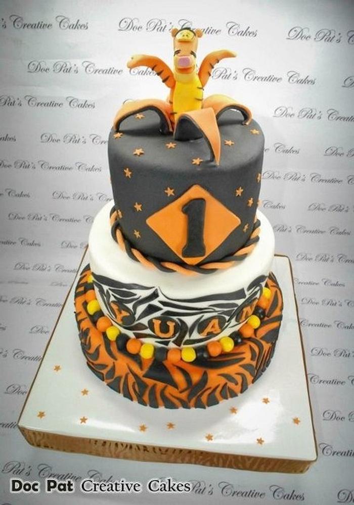 Tiger Themed Cake