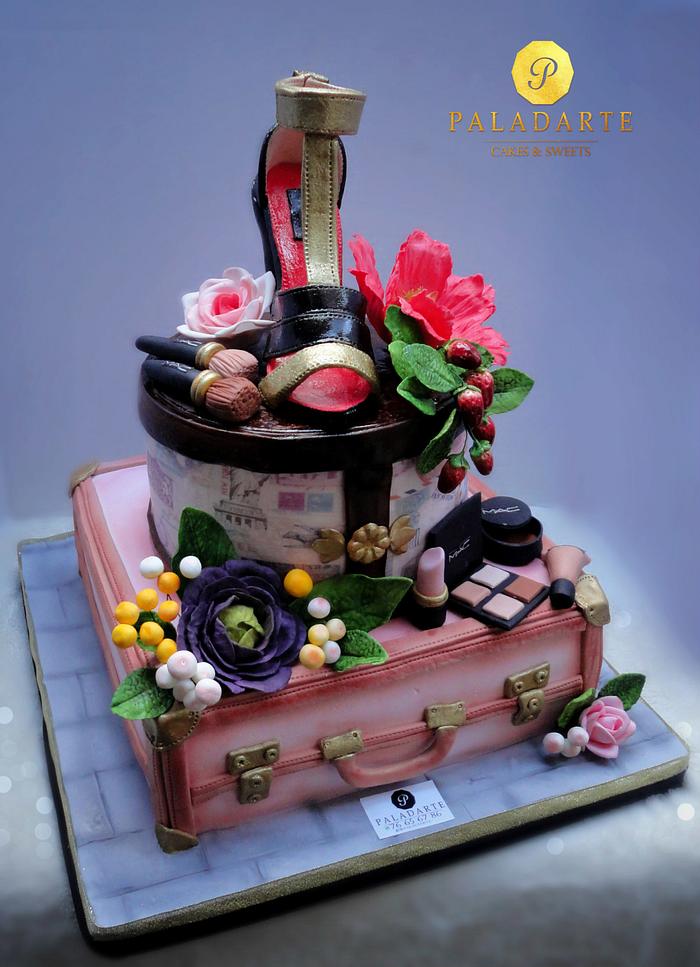suitcases fancy cake