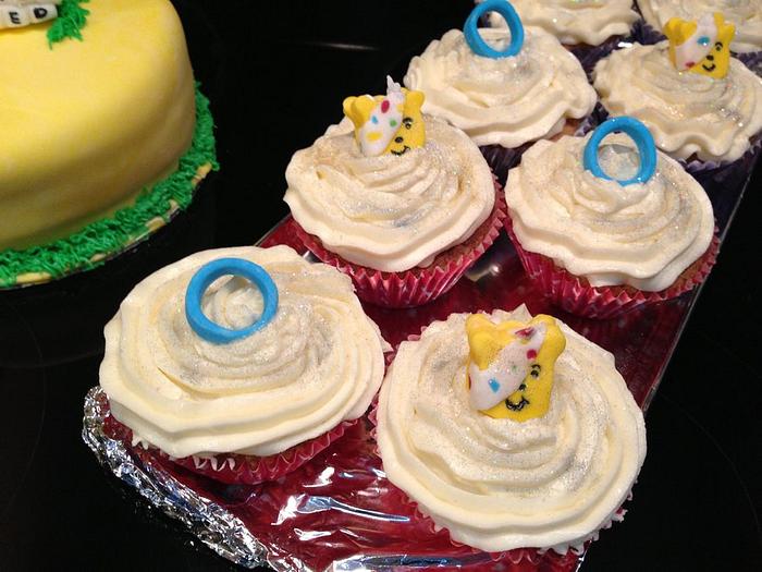 Charity Fundraising Cupcakes. 