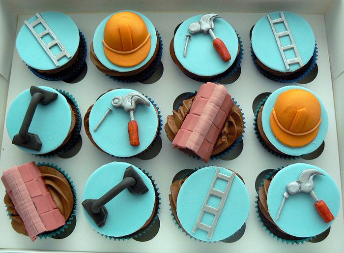 Roofers Cupcakes