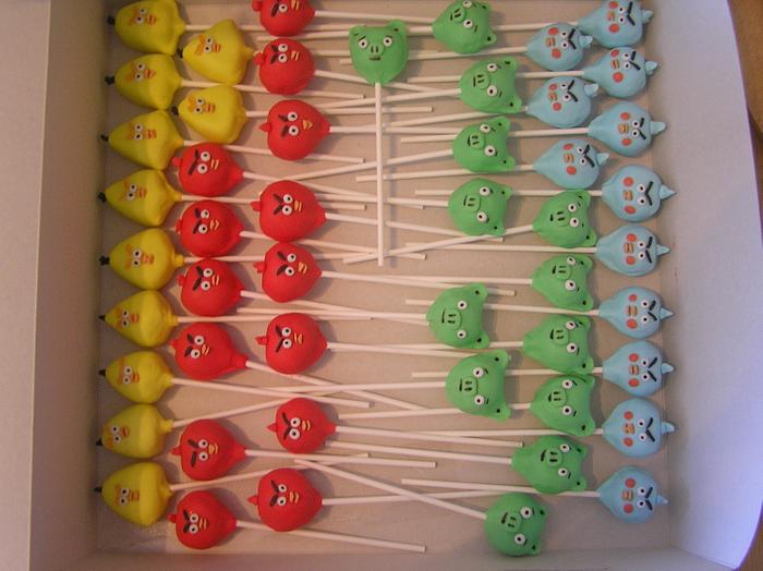 Angry Birds Cake Pops