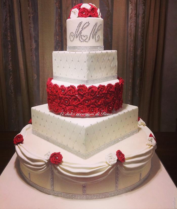 Red roses cake